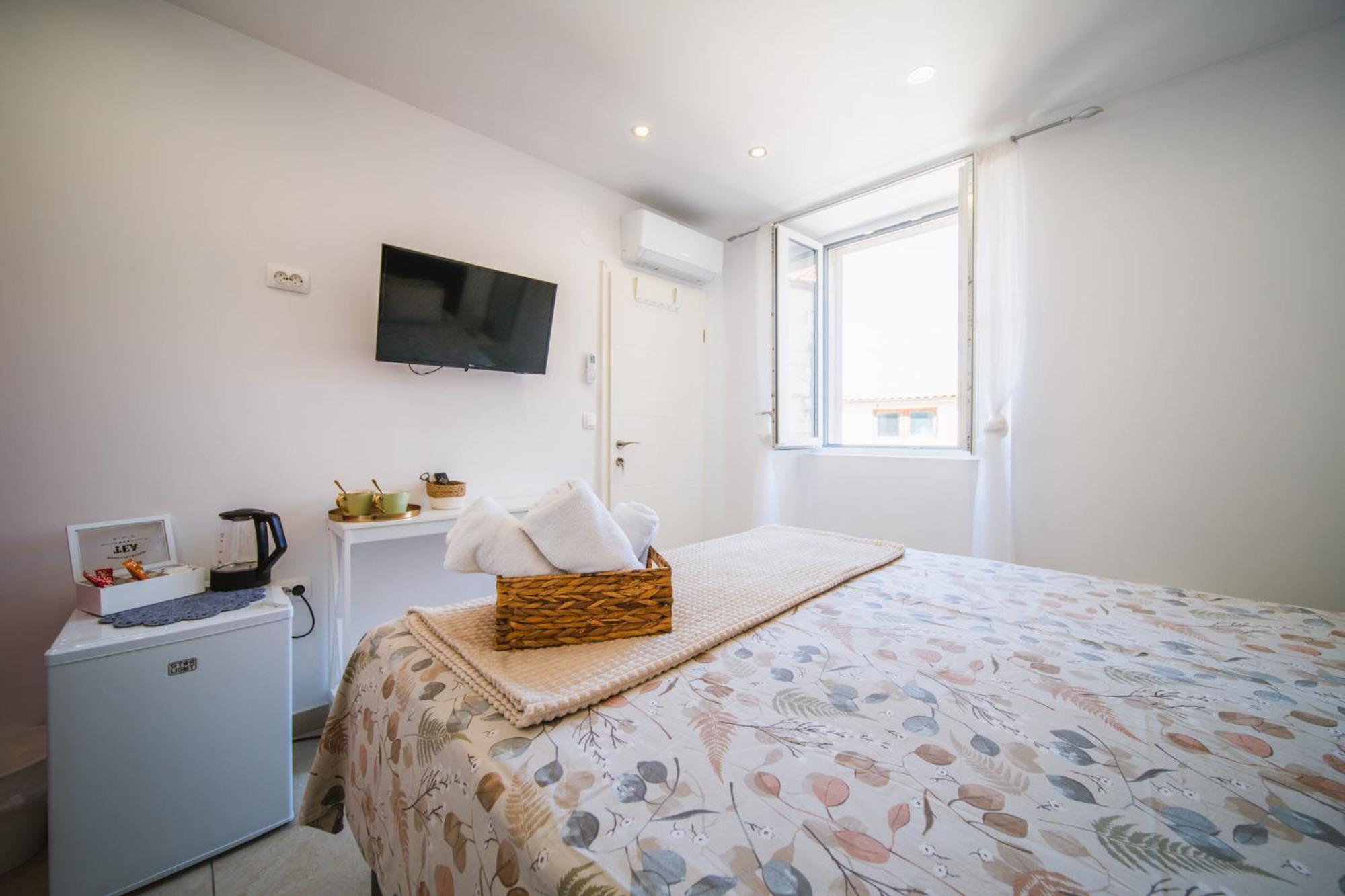 Korkyra Harbour Rooms Корчула Екстер'єр фото