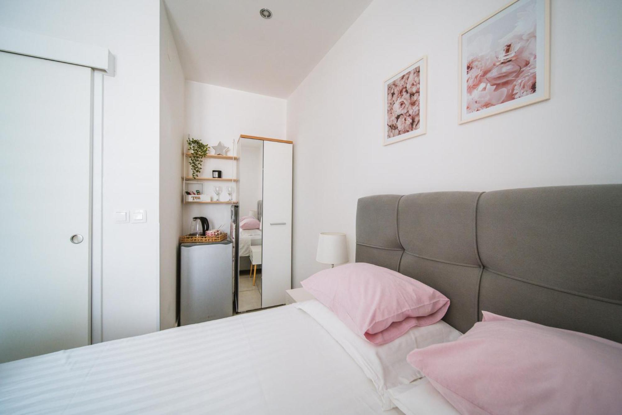 Korkyra Harbour Rooms Корчула Екстер'єр фото