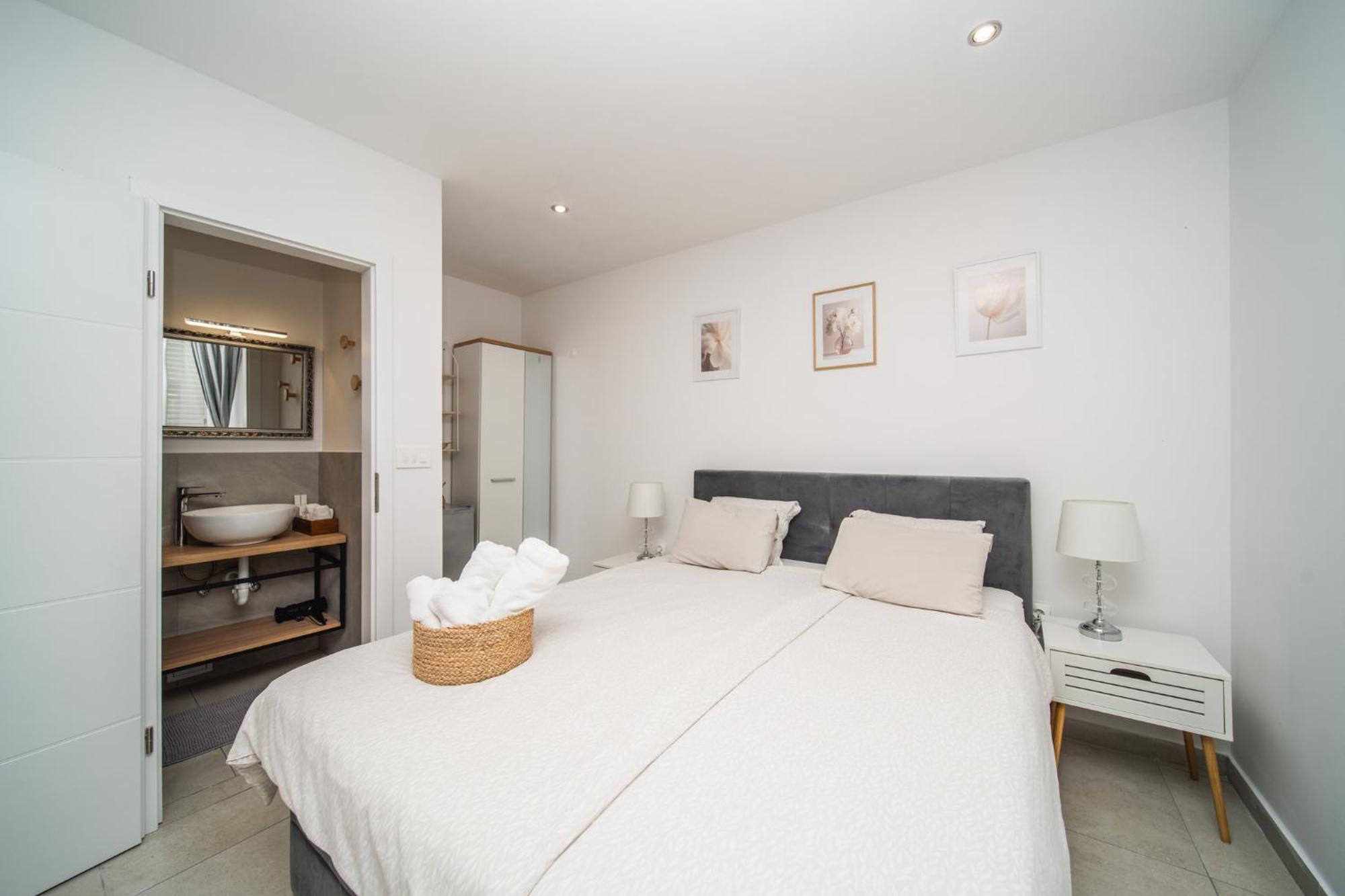 Korkyra Harbour Rooms Корчула Екстер'єр фото